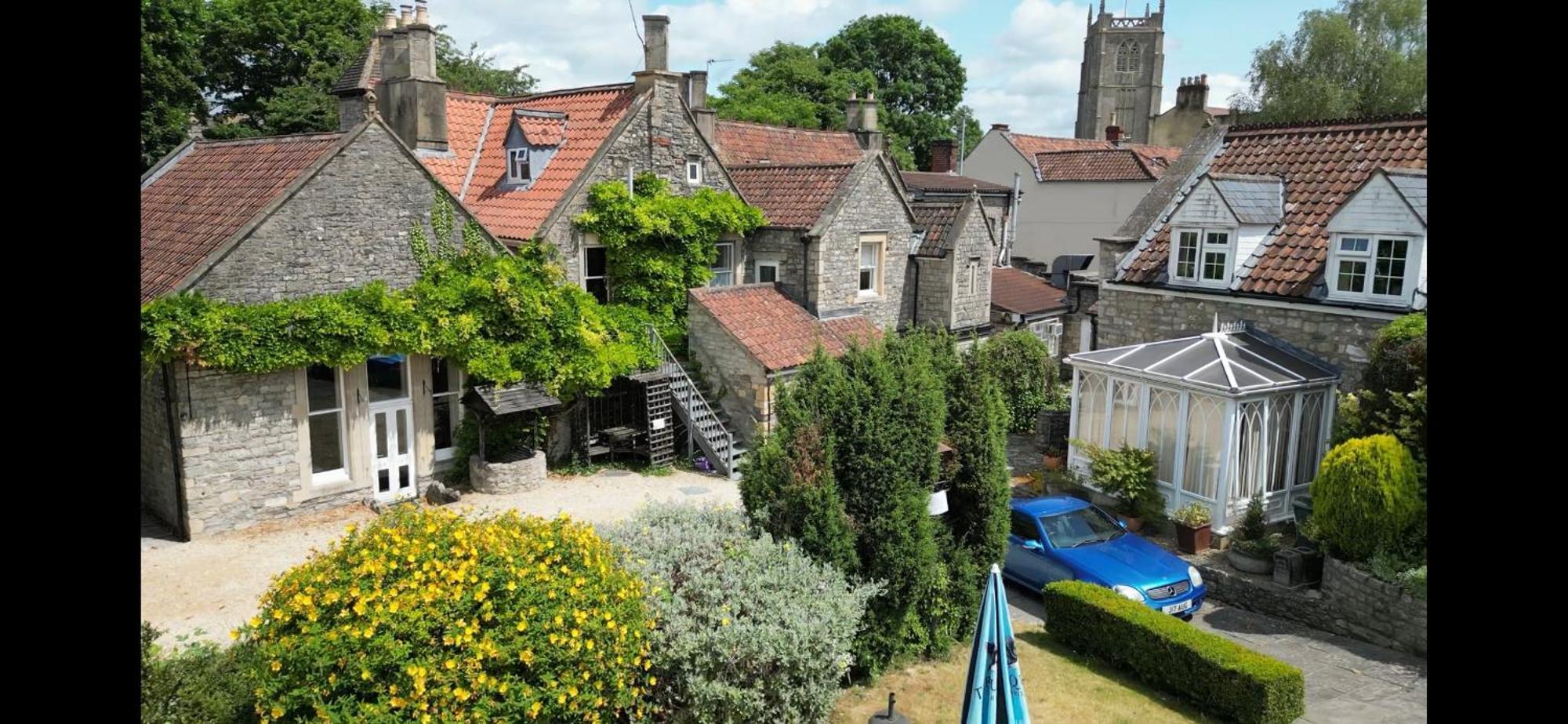 The Old Manor House Hotel Keynsham Esterno foto